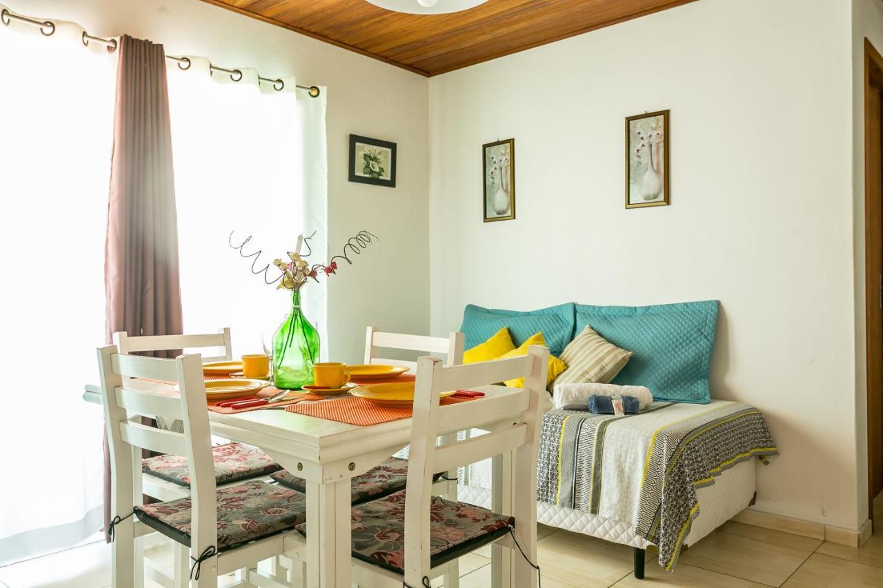 2 Sacadas Ultra Wifi Quase 5 Estrelas Com 40 Comentarios! ***** Holiday home *